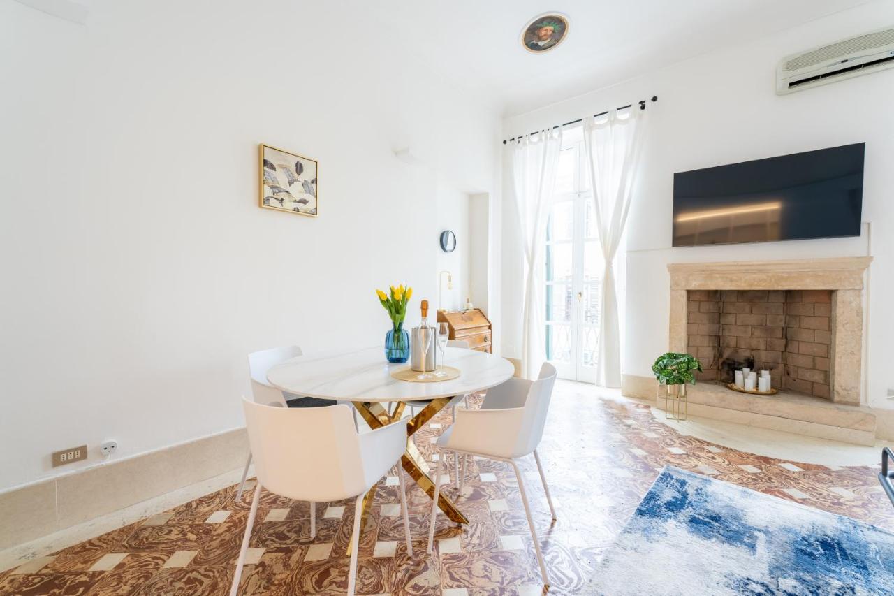 Corso Cavour Luxury Apartment Verona Eksteriør billede