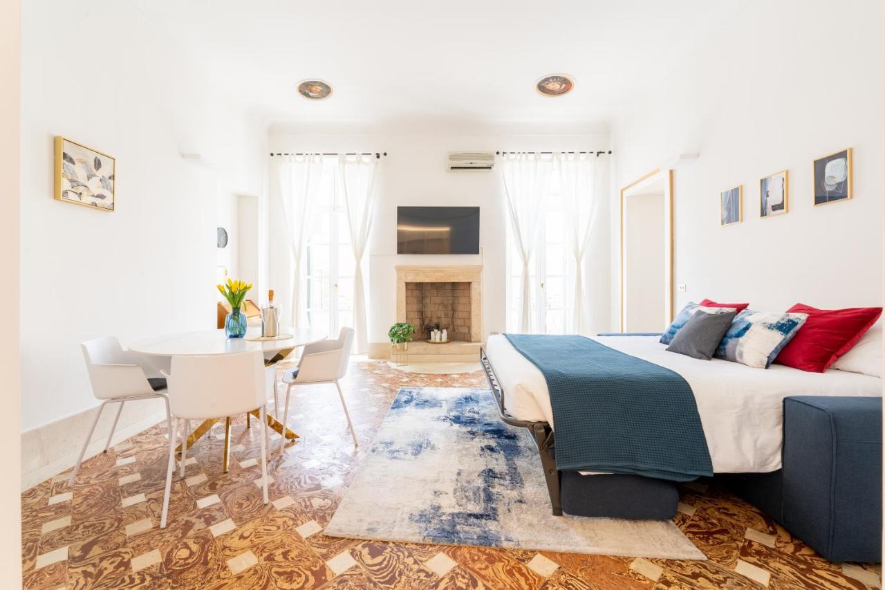 Corso Cavour Luxury Apartment Verona Eksteriør billede