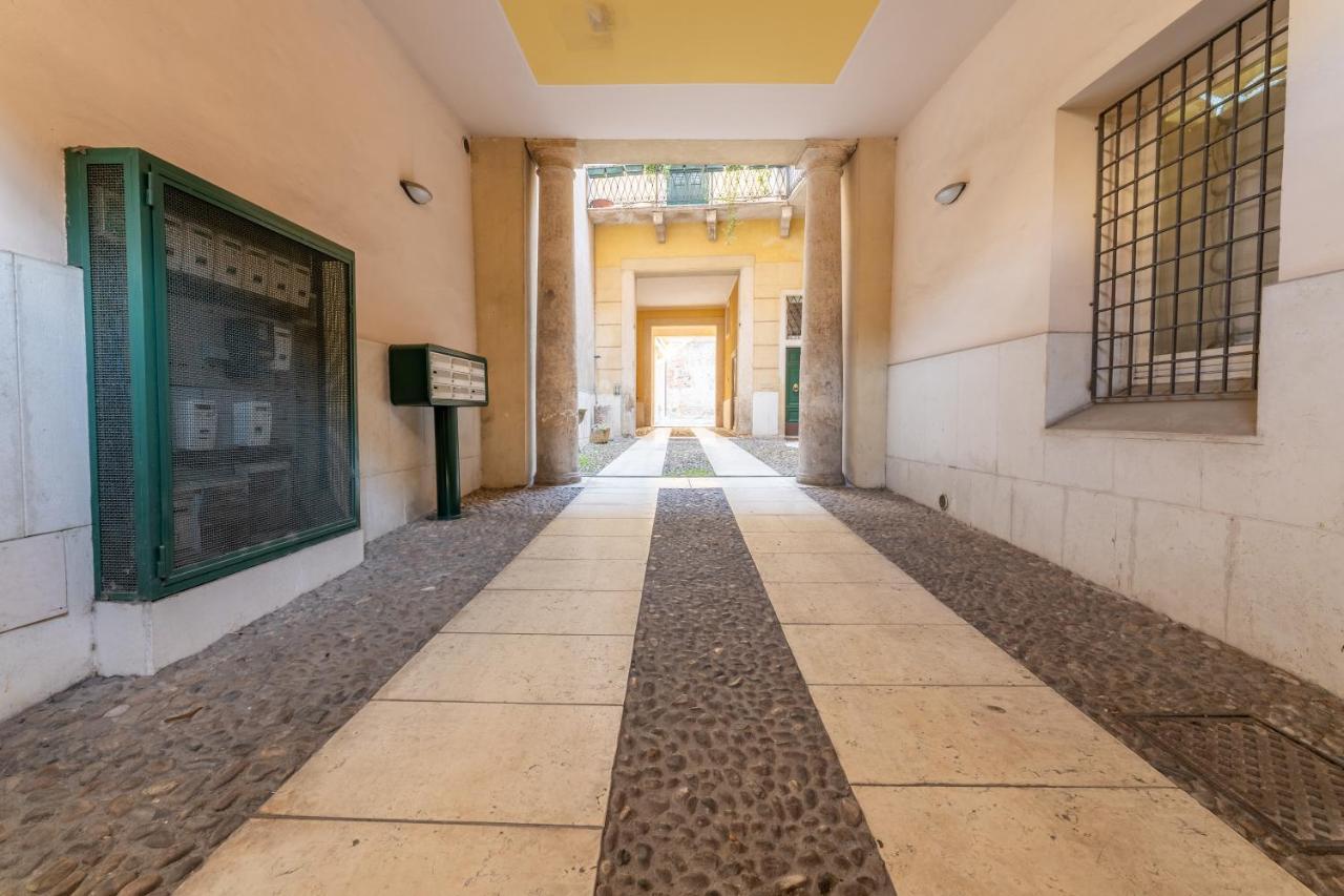 Corso Cavour Luxury Apartment Verona Eksteriør billede