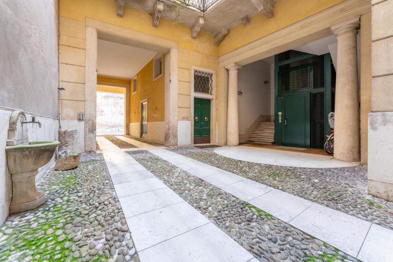 Corso Cavour Luxury Apartment Verona Eksteriør billede