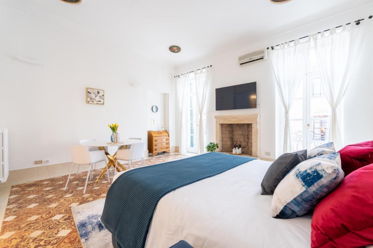 Corso Cavour Luxury Apartment Verona Eksteriør billede
