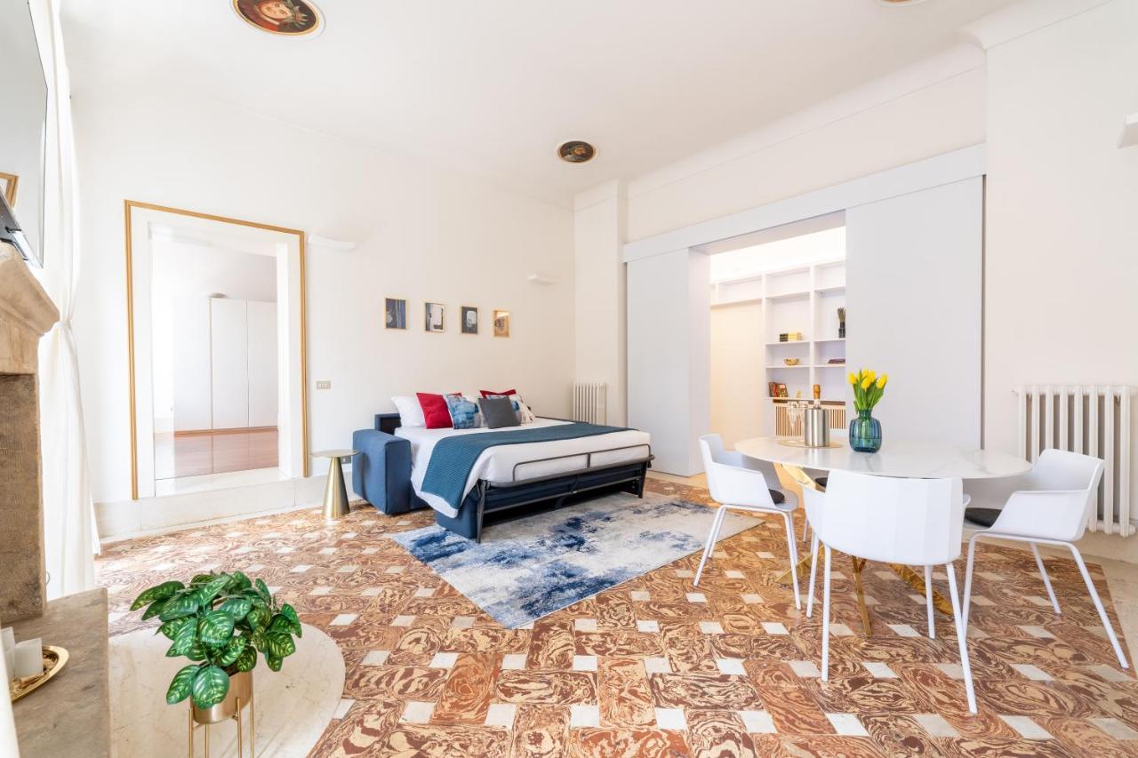 Corso Cavour Luxury Apartment Verona Eksteriør billede